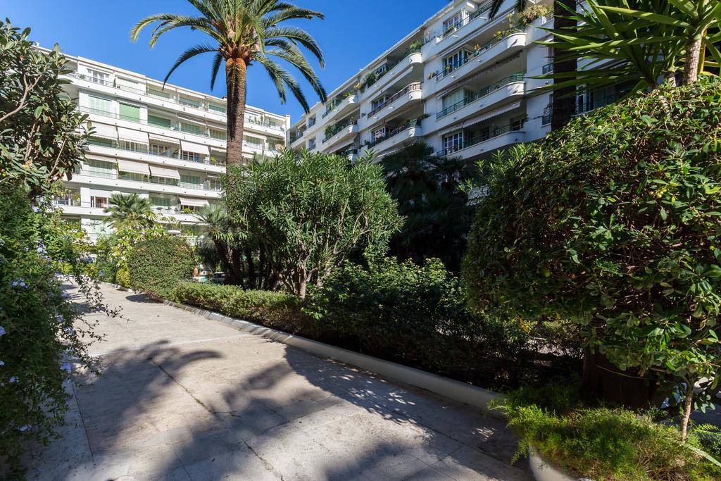 Nice Beach - Promenade Des Anglais Esterno foto